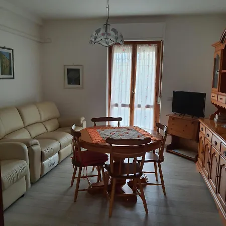 Apartmán Casa Vacanze Fronte Mare Angioy